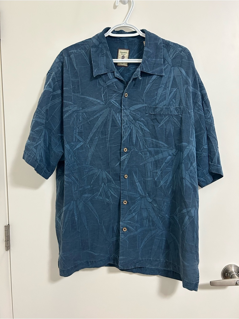 Jamaica Jaxx Blue Textured Bamboo Leaf Print Hawaiian Shirt 100% Silk XL